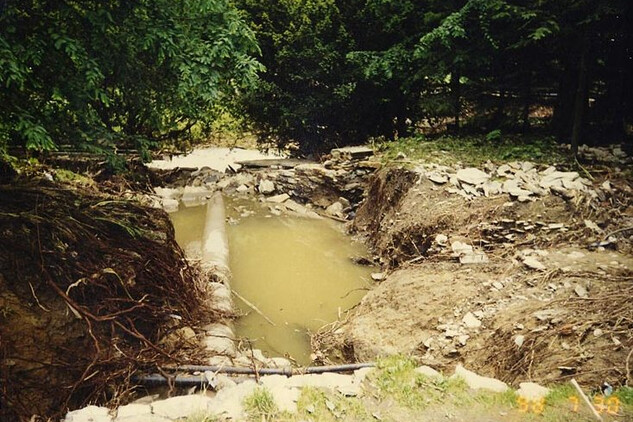 Povodeň v opočenském zámecké parku 23. 7. 1998